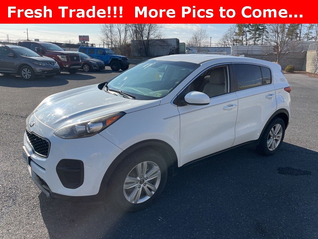 Used 2017 Kia Sportage LX SUV