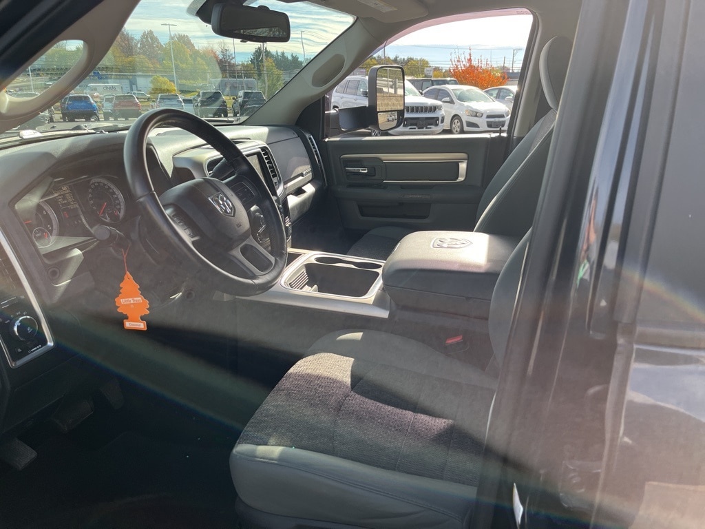 Used 2016 Ram 3500 SLT Truck Crew Cab