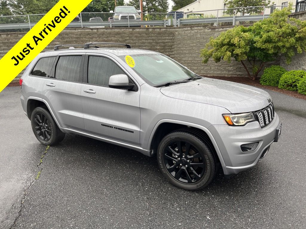 2020 Jeep Grand Cherokee Altitude 4WD's photo