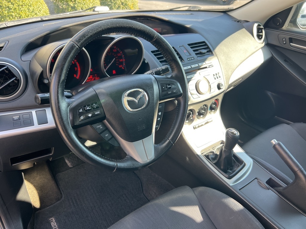 Used 2011 Mazda MAZDA3 s Sport with VIN JM1BL1K65B1399105 for sale in Harrisonburg, VA