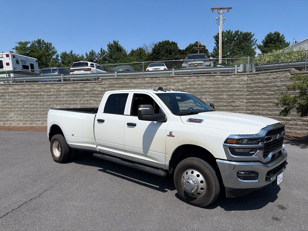 2026 RAM Ram 3500 Pickup