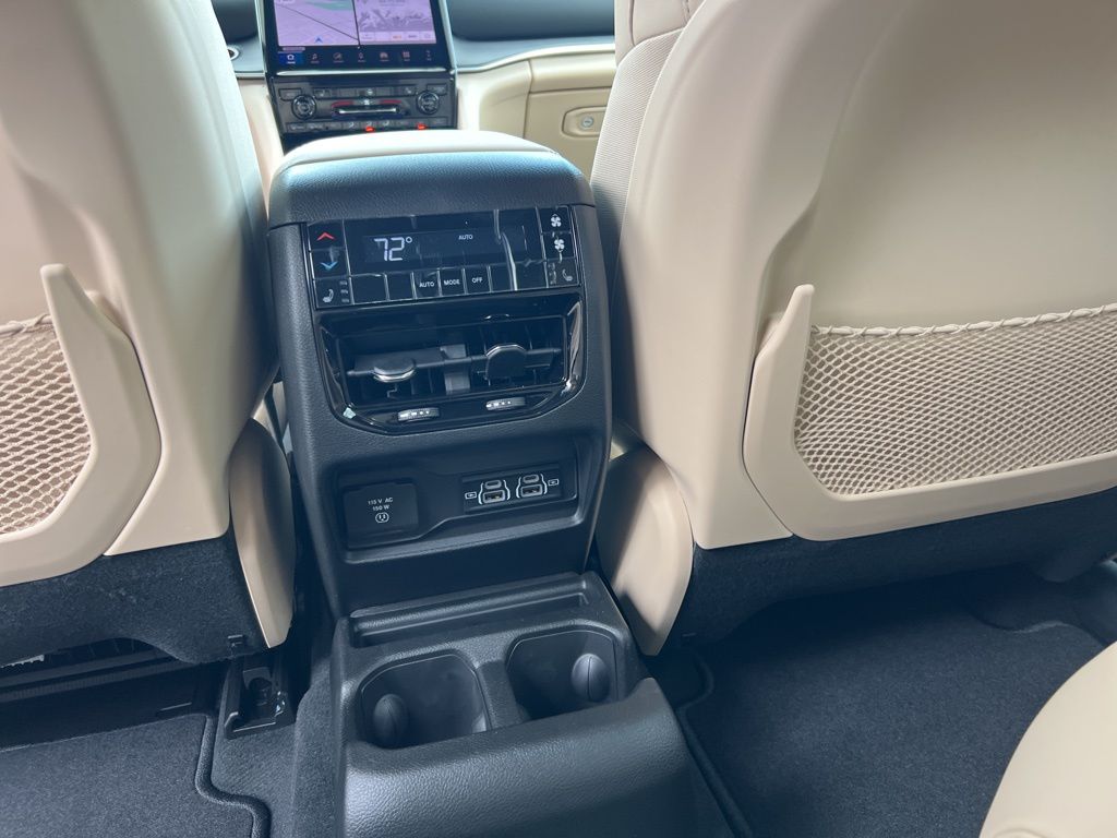 2025 Jeep Grand Cherokee L Limited - Photo 25