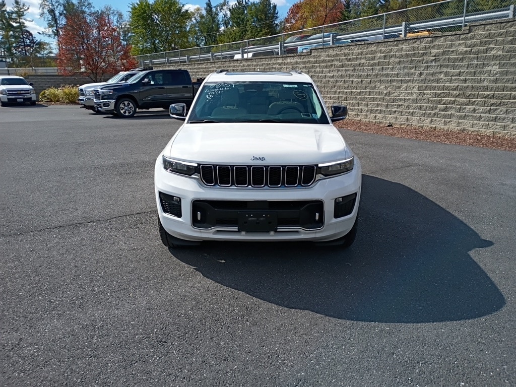 Used 2022 Jeep New Grand Cherokee Overland SUV