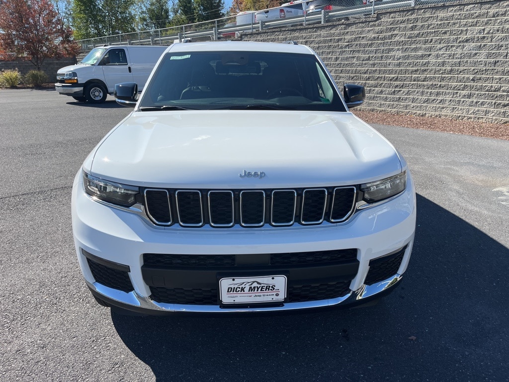 New 2025 Jeep Grand Cherokee L LIMITED 4X4 Sport Utility