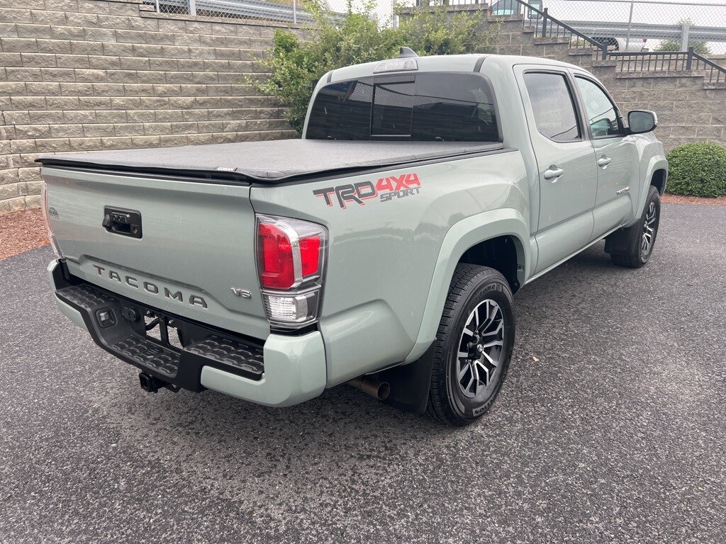 2022 Toyota Tacoma TRD Sport V6 photo 4