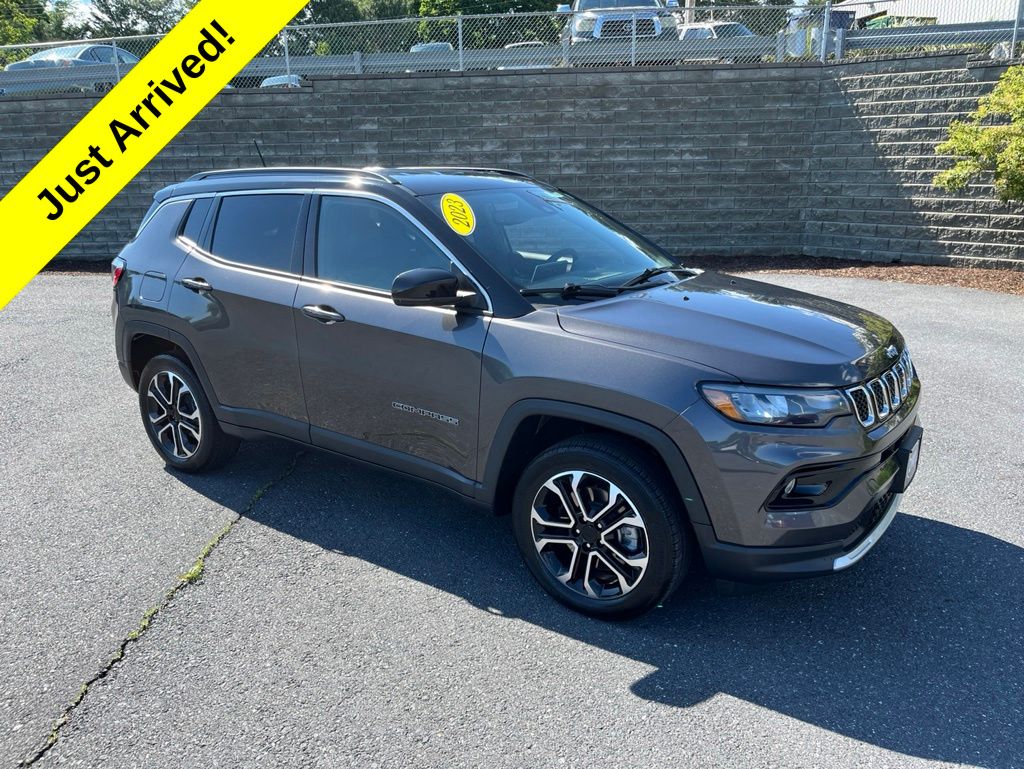 2023 Jeep Compass Limited 4X4's photo