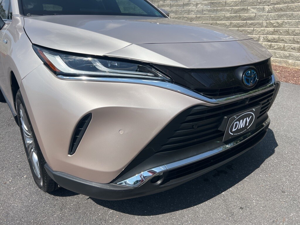 2021 Toyota Venza Limited photo 4
