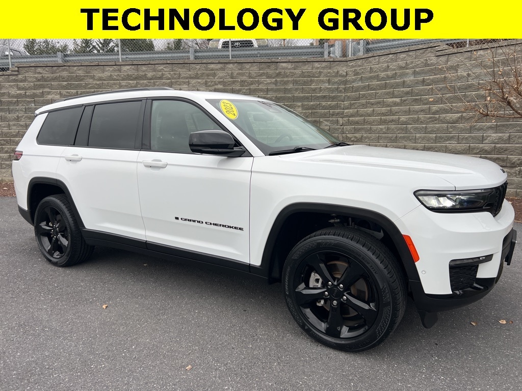 2023 Jeep Grand Cherokee L Limited's photo