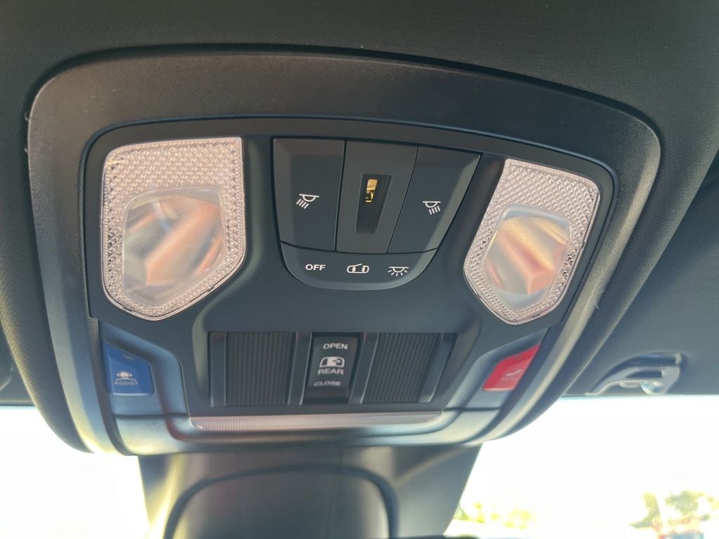 2026 RAM 3500 Big Horn - Photo 28