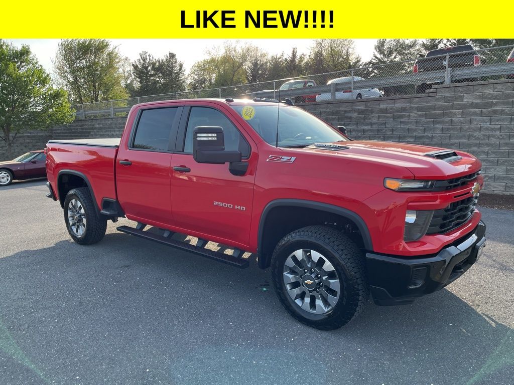 2025 Chevrolet Silverado HD Custom 4WD Crew Cab Standard Box's photo