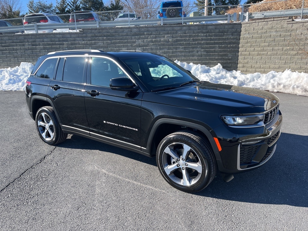 New 2026 Jeep Grand Cherokee LIMITED 4X4 Sport Utility