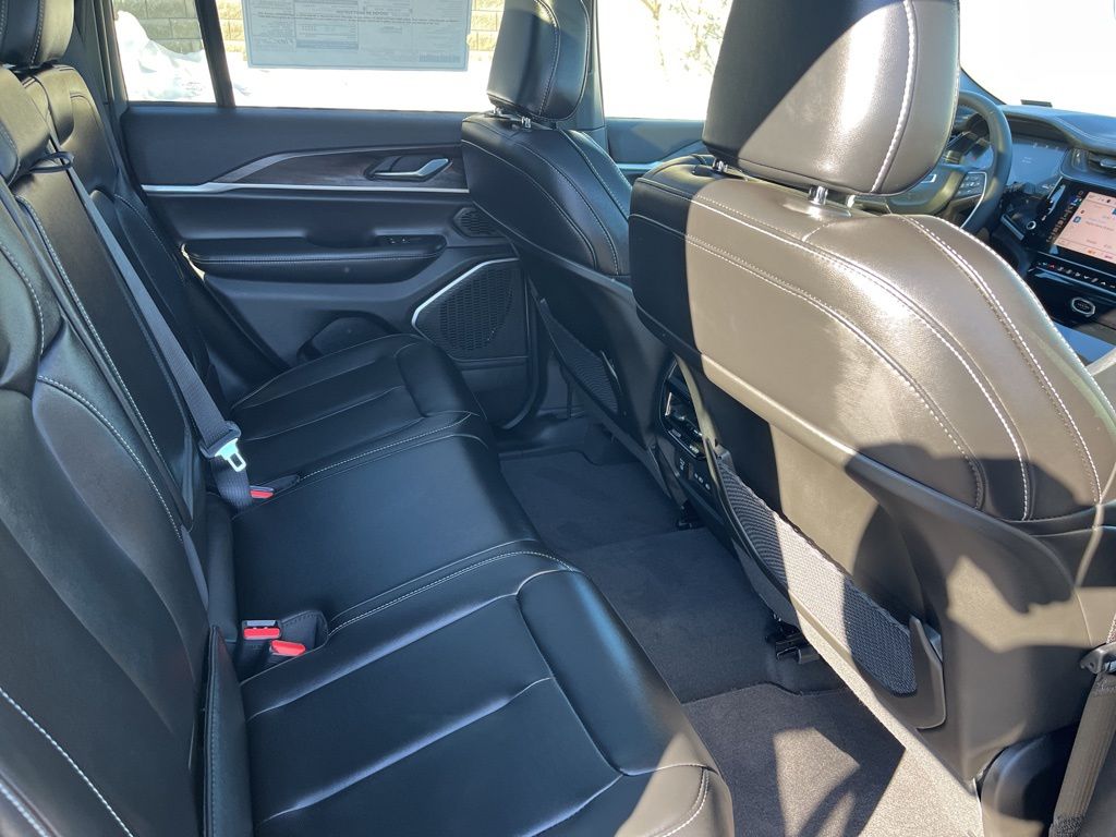 2026 Jeep Grand Cherokee Limited - Photo 11