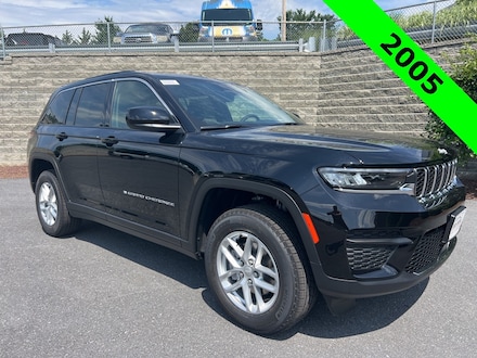 2025 Jeep Grand Cherokee LAREDO X 4X4 Sport Utility