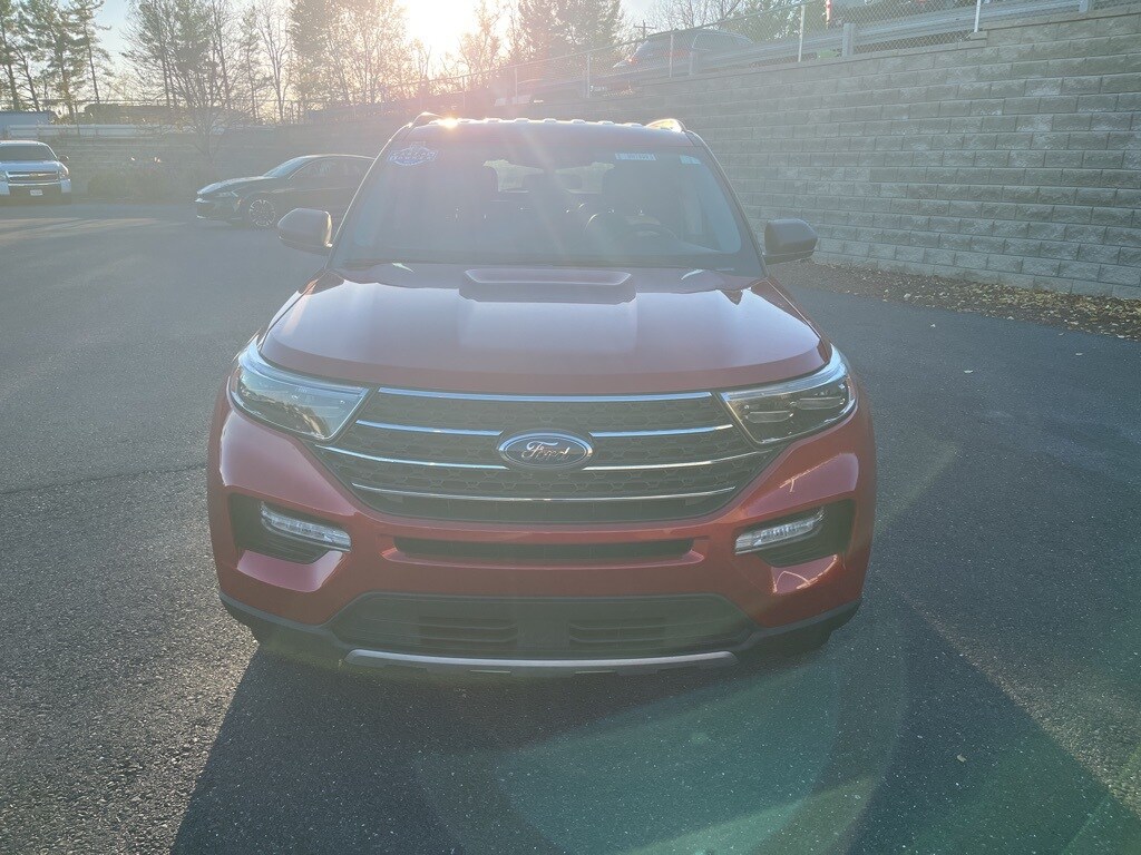2022 Ford Explorer XLT photo 4
