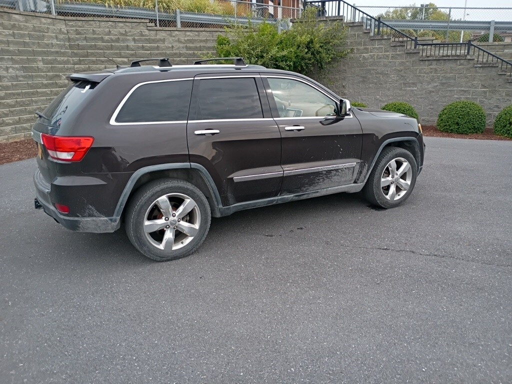 2012 Jeep Grand Cherokee Overland photo 3