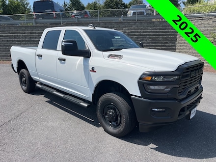 2025 Ram 2500 TRADESMAN CREW CAB 4X4 6'4 BOX Pickup