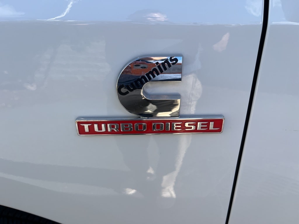 New 2026 Ram 2500 BIG HORN CREW CAB 4X4 6'4 BOX Pickup