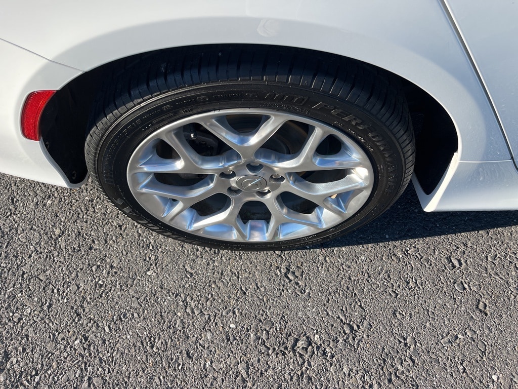 Used 2016 Chrysler 200 C Sedan