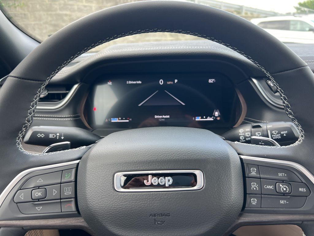 2025 Jeep Grand Cherokee L Limited - Photo 14