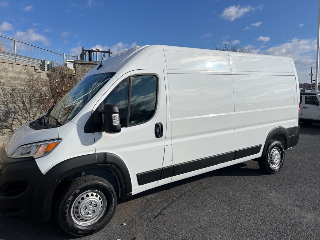 New 2025 Ram ProMaster PROMASTER 2500 TRADESMAN CARGO VAN HIGH ROOF 159' Cargo Van
