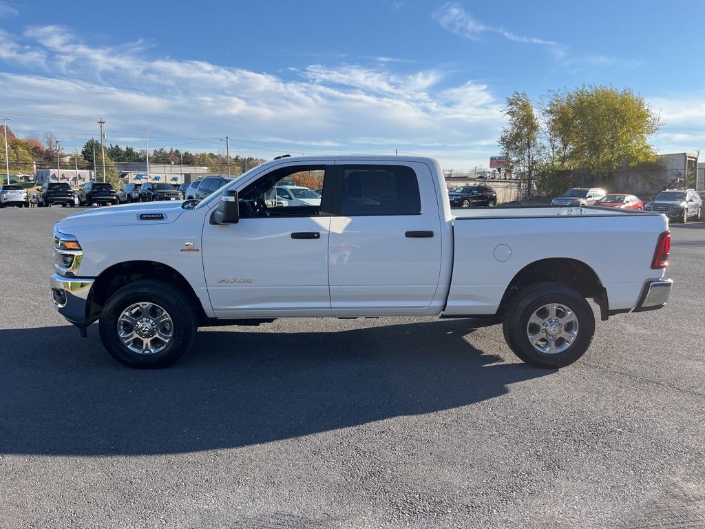 2026 RAM 3500 Big Horn - Photo 6