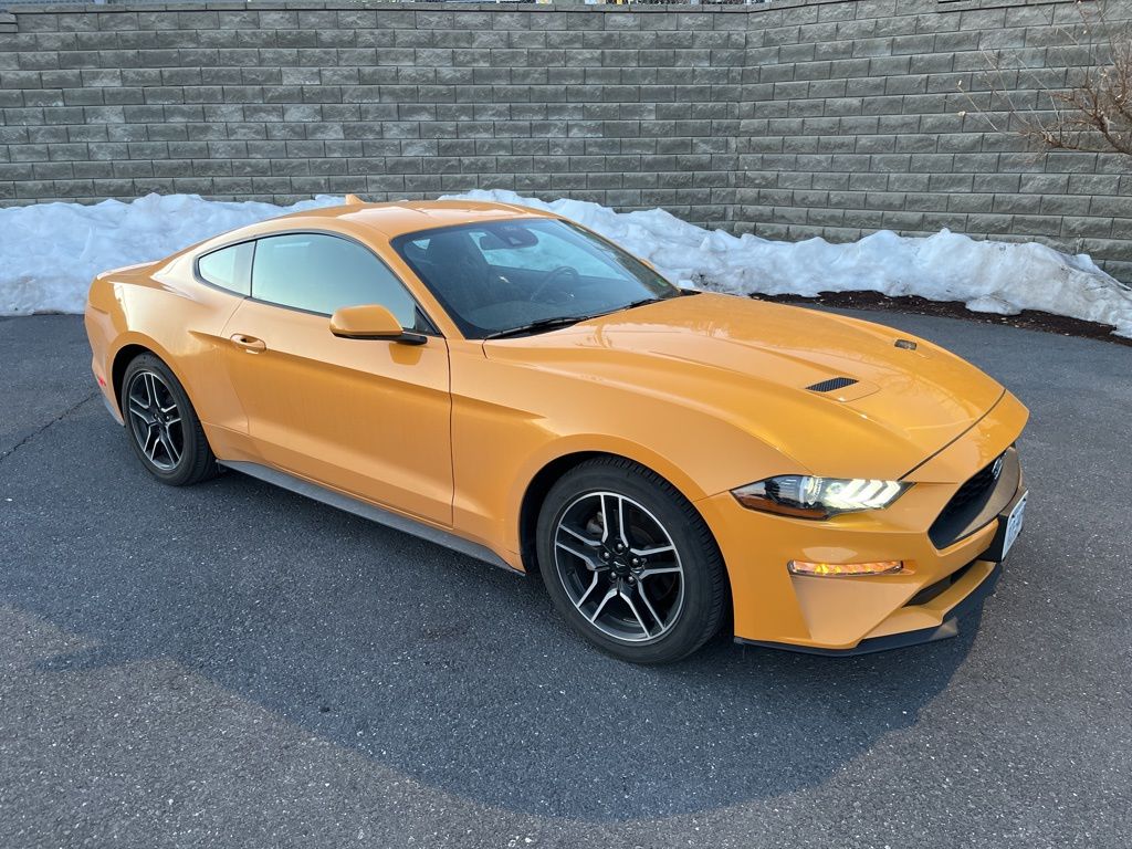 2022 Ford Mustang