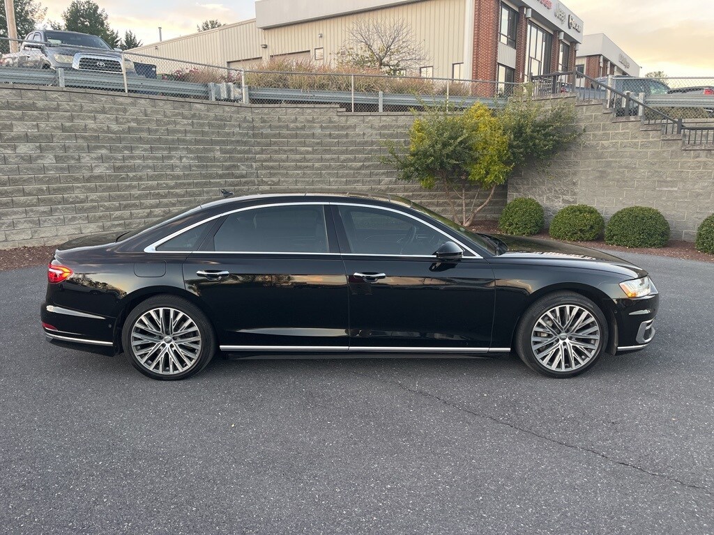 2019 Audi A8 L 3.0T photo 3