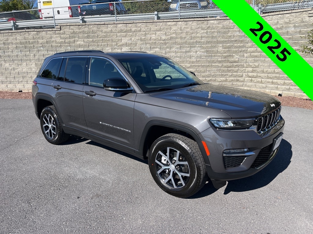 2025 Jeep Grand Cherokee Limited's photo