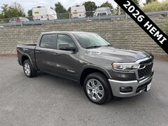 2026 Ram 1500 BIG HORN CREW CAB 4X4 5'7 BOX Pickup