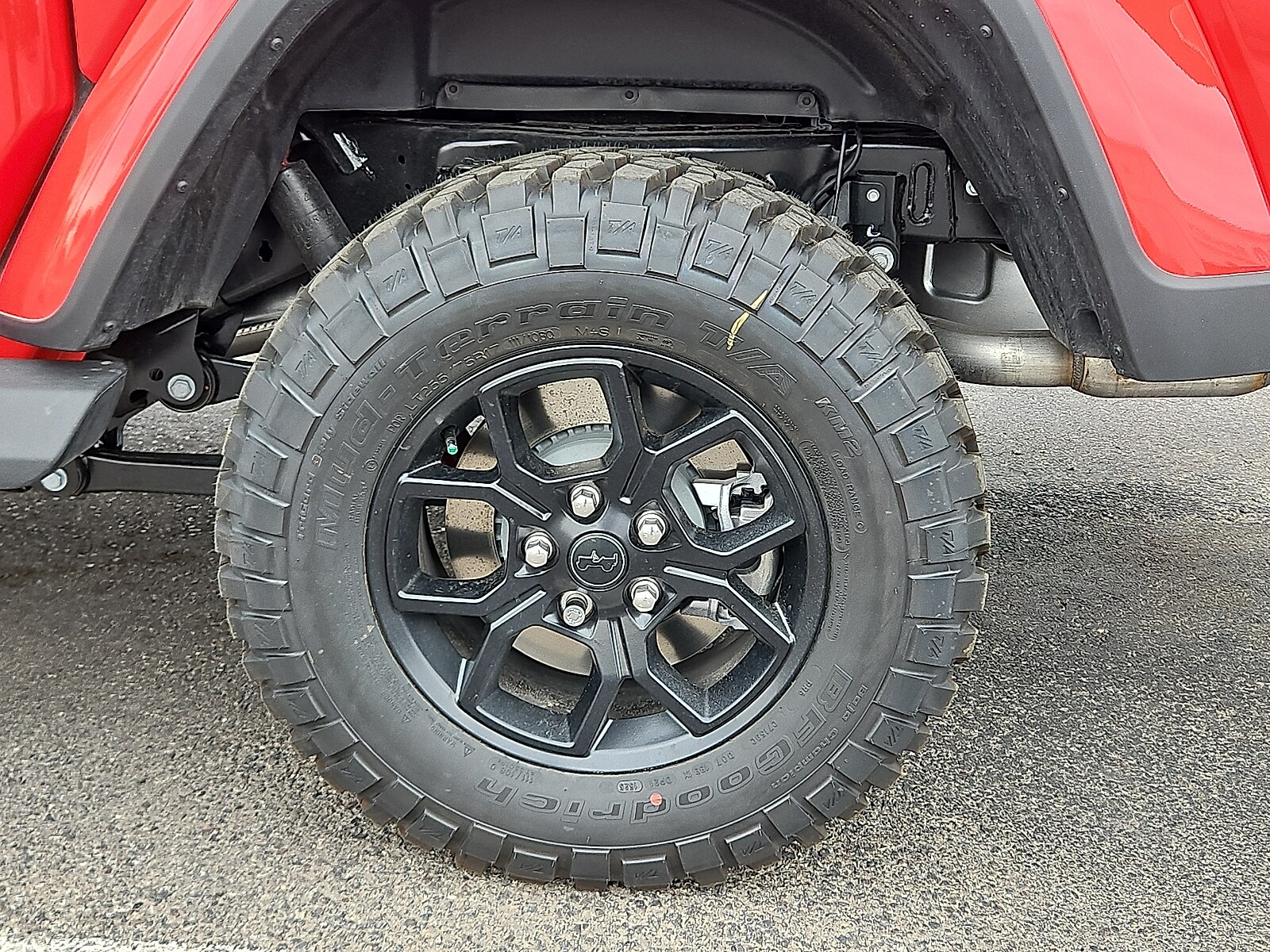 2025 Jeep Gladiator Sport photo 4