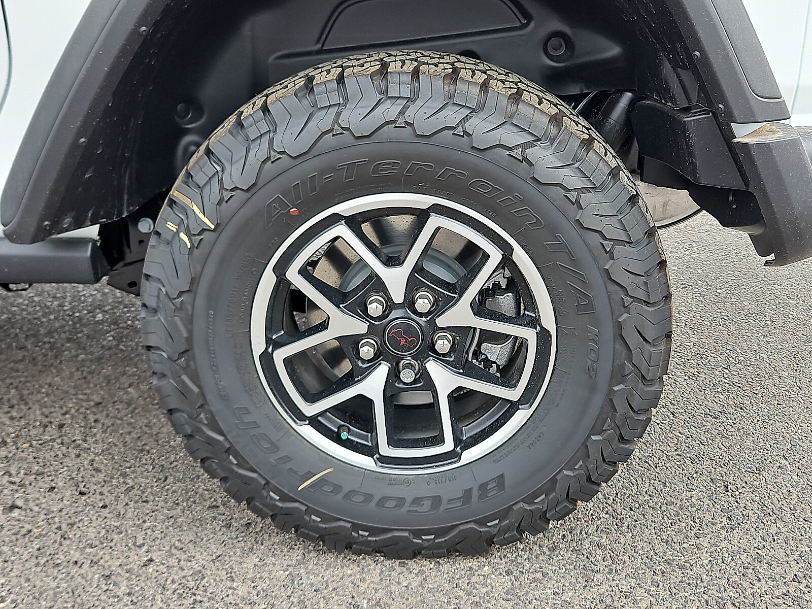 2025 Jeep Wrangler Two-Door Rubicon photo 4