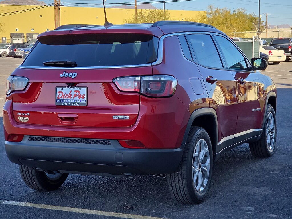 New 2026 Jeep Compass Latitude Sport Utility