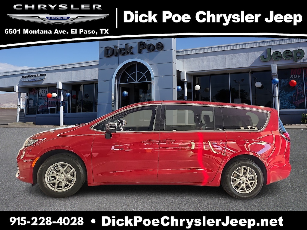 2026 Chrysler Pacifica photo 2