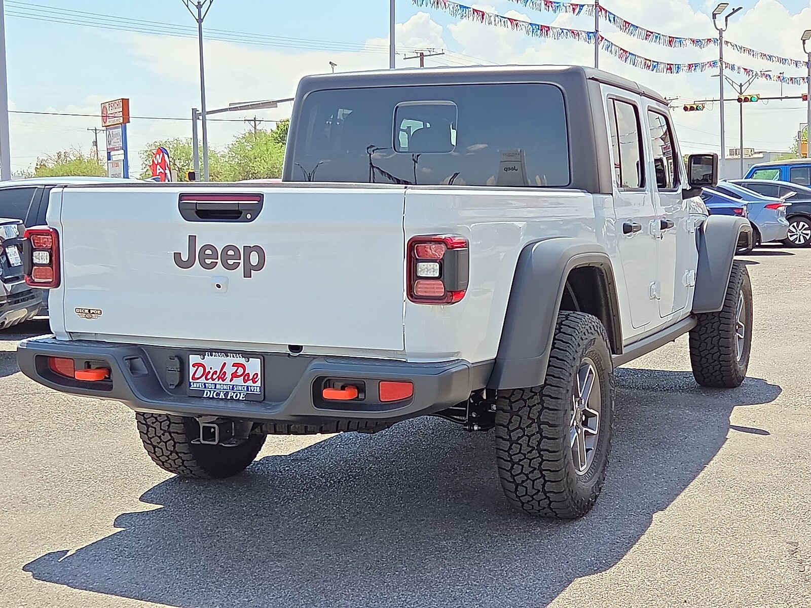 2025 Jeep Gladiator Mojave photo 2
