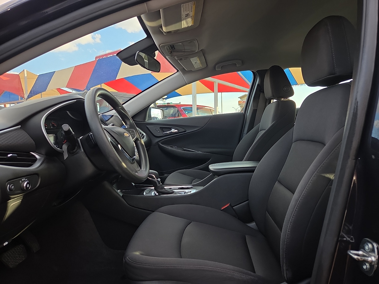 2023 Chevrolet Malibu 1LT - Photo 9