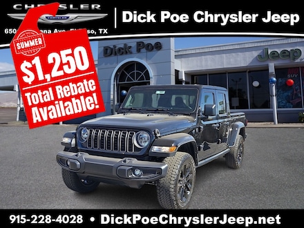 2025 Jeep Gladiator NIGHTHAWK 4X4 Pickup