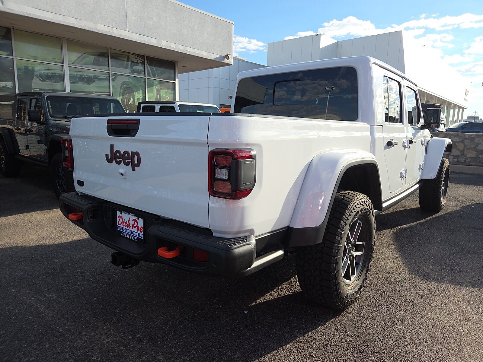 2025 Jeep Gladiator Mojave photo 4