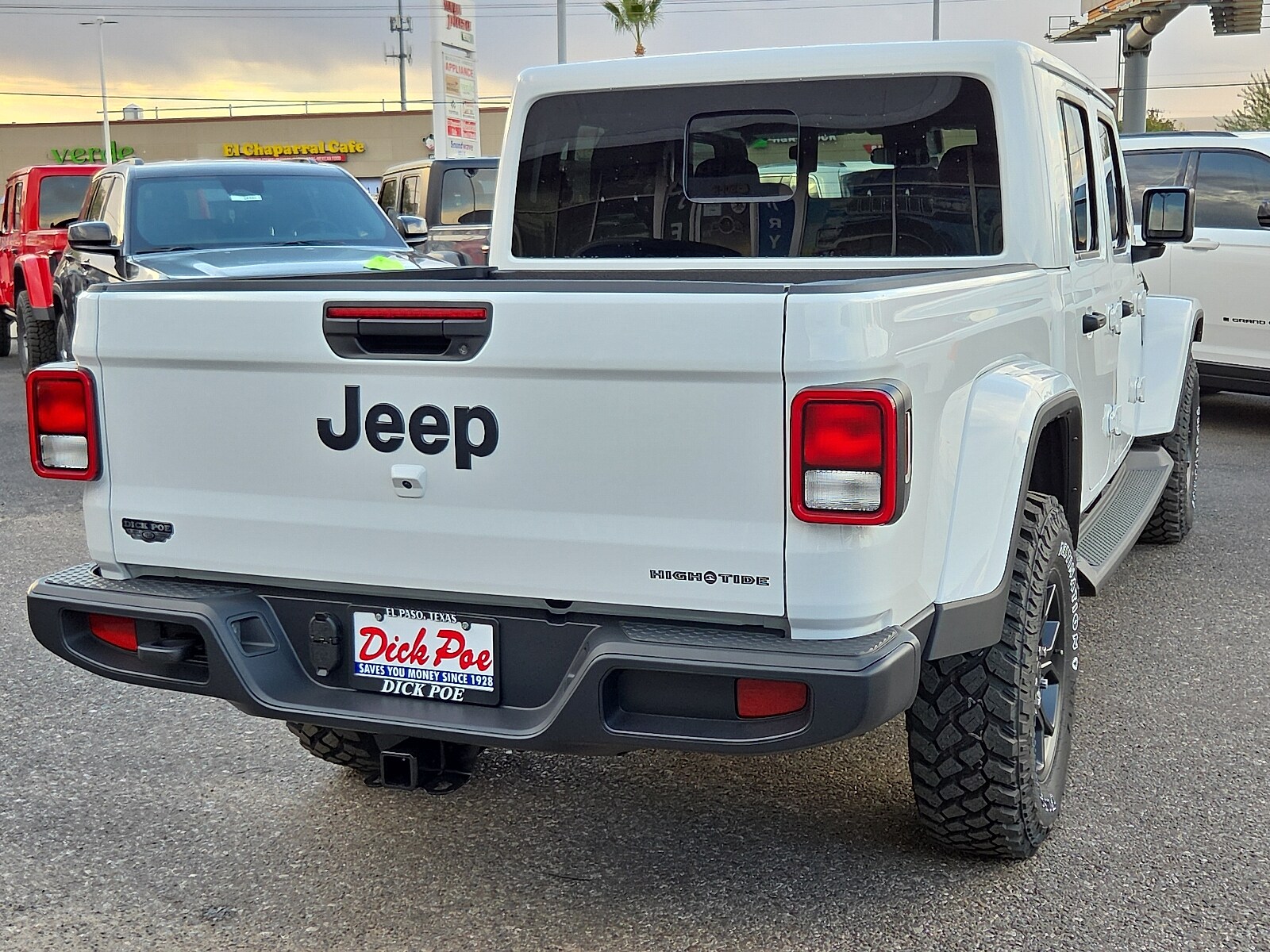 2025 Jeep Gladiator Sport photo 3