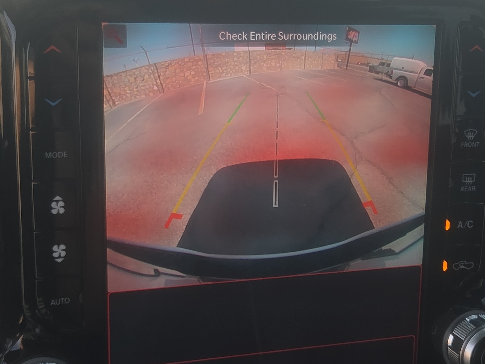 2025 RAM Ram 1500 Pickup Laramie - Photo 10