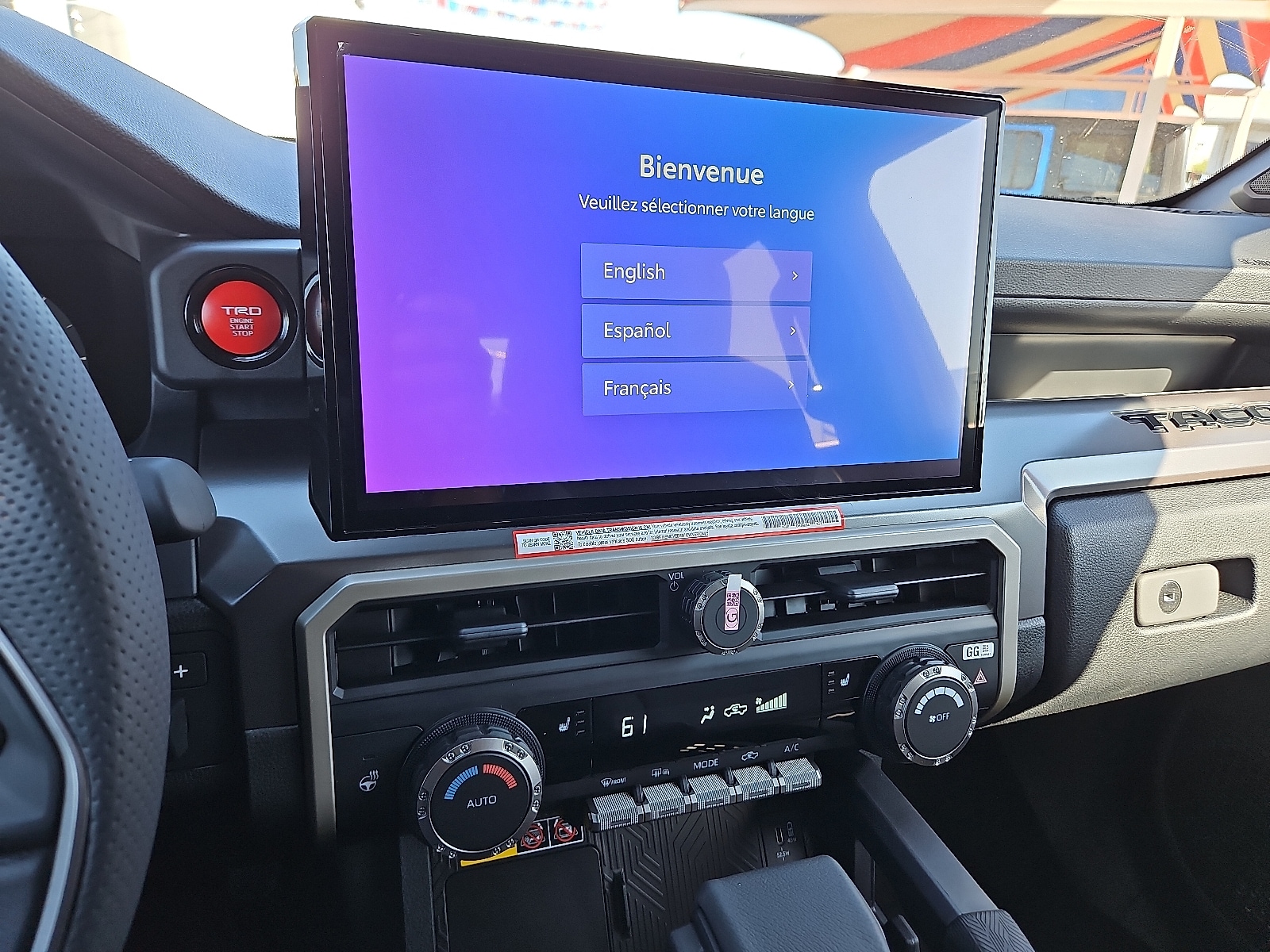 2025 Toyota Tacoma TRD Off Road - Photo 10