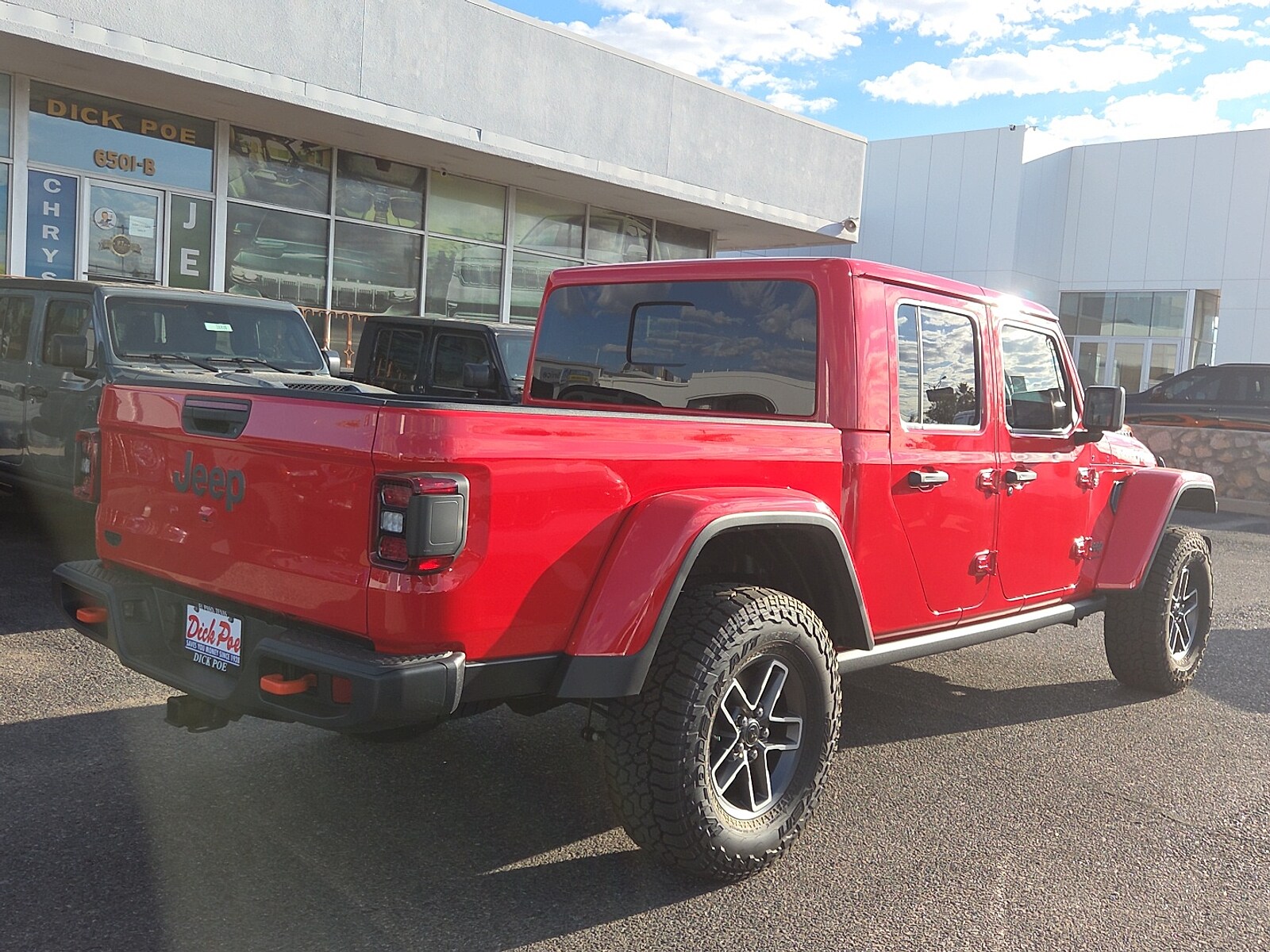 2025 Jeep Gladiator Mojave photo 4