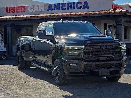 2026 Ram 3500 Laramie Crew Cab 4x4 8 Box DUALLY HO 4X