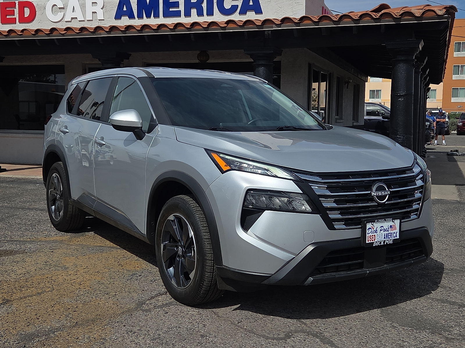 2025 Nissan Rogue SV Intelligent AWD AWD WAGON 4