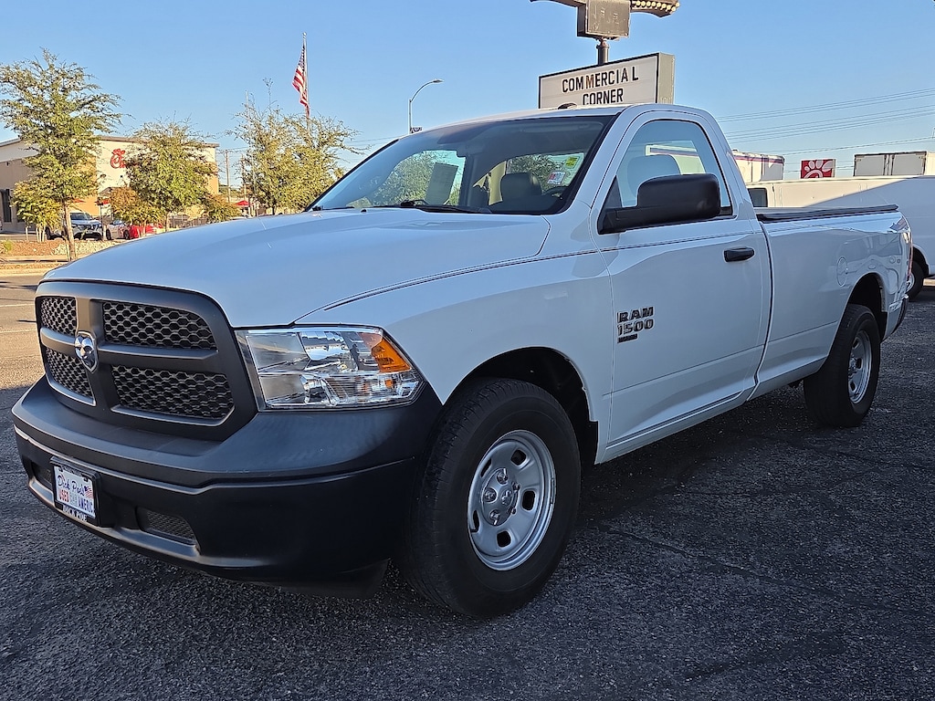 2023 Ram 1500 Classic Tradesman photo 2