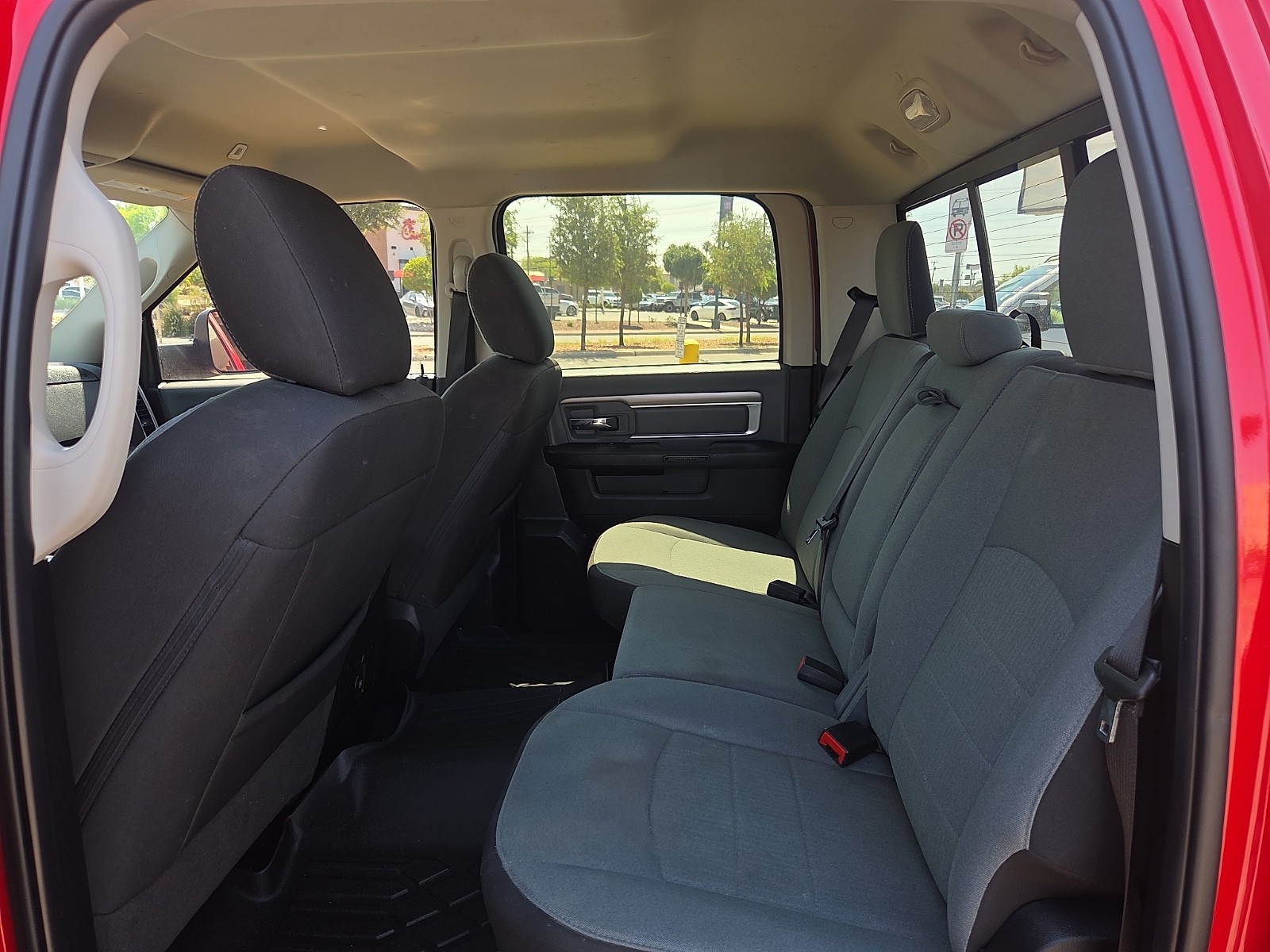 2023 RAM Ram 1500 Classic SLT - Photo 6