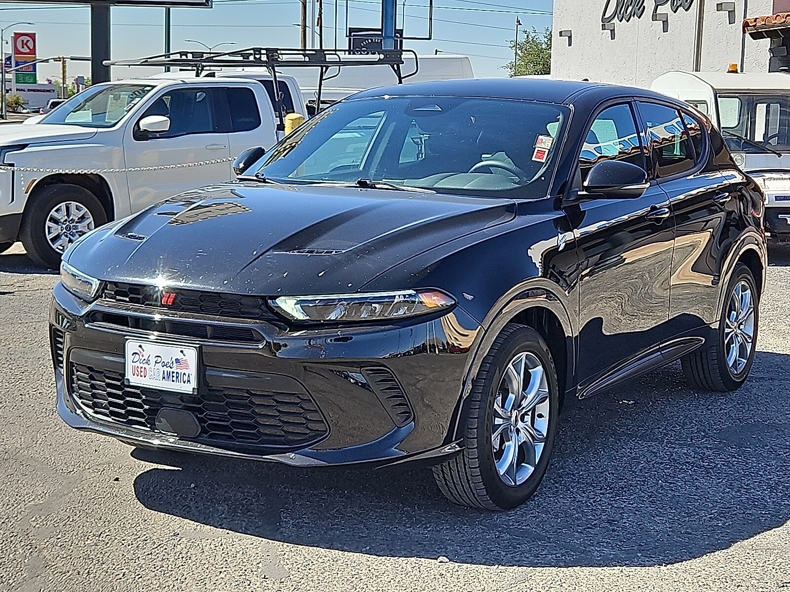 2024 Dodge Hornet R/T photo 2