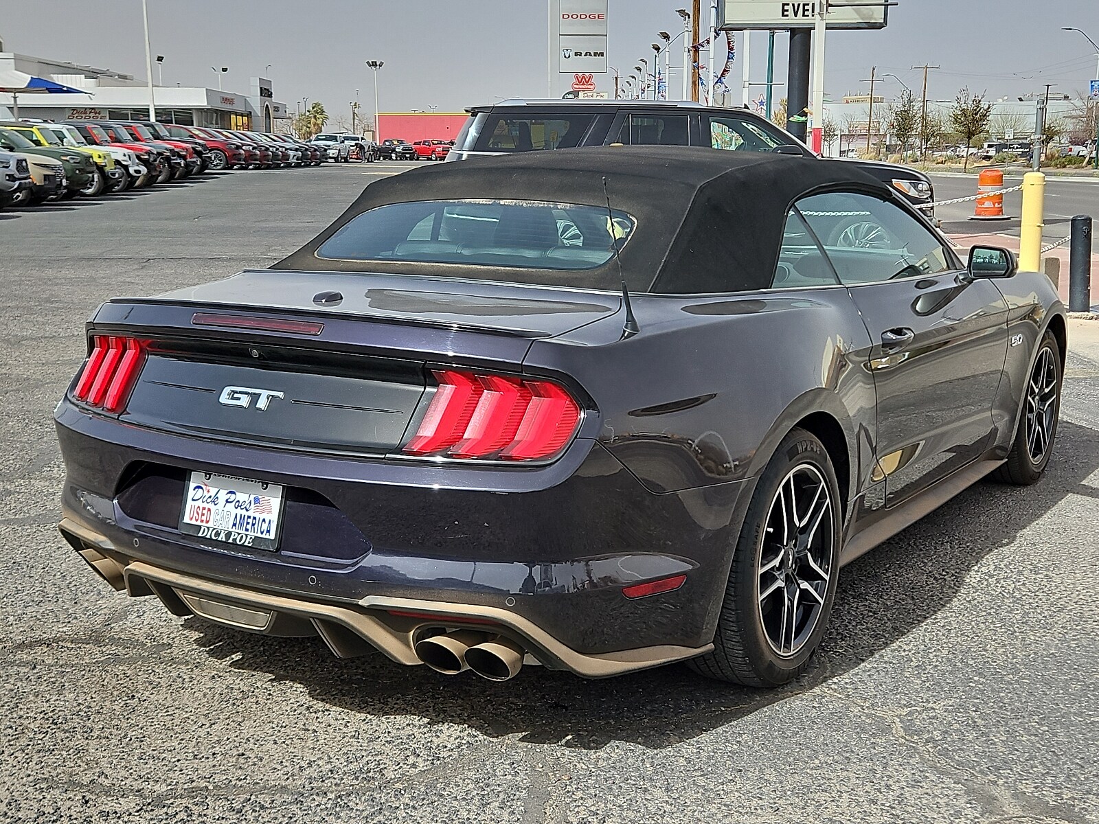 2023 Ford Mustang GT Premium Convertible photo 4
