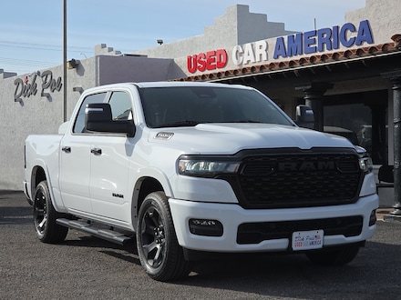 2025 Ram 1500 Big Horn Crew Cab 4x4 57 Box PICKUP