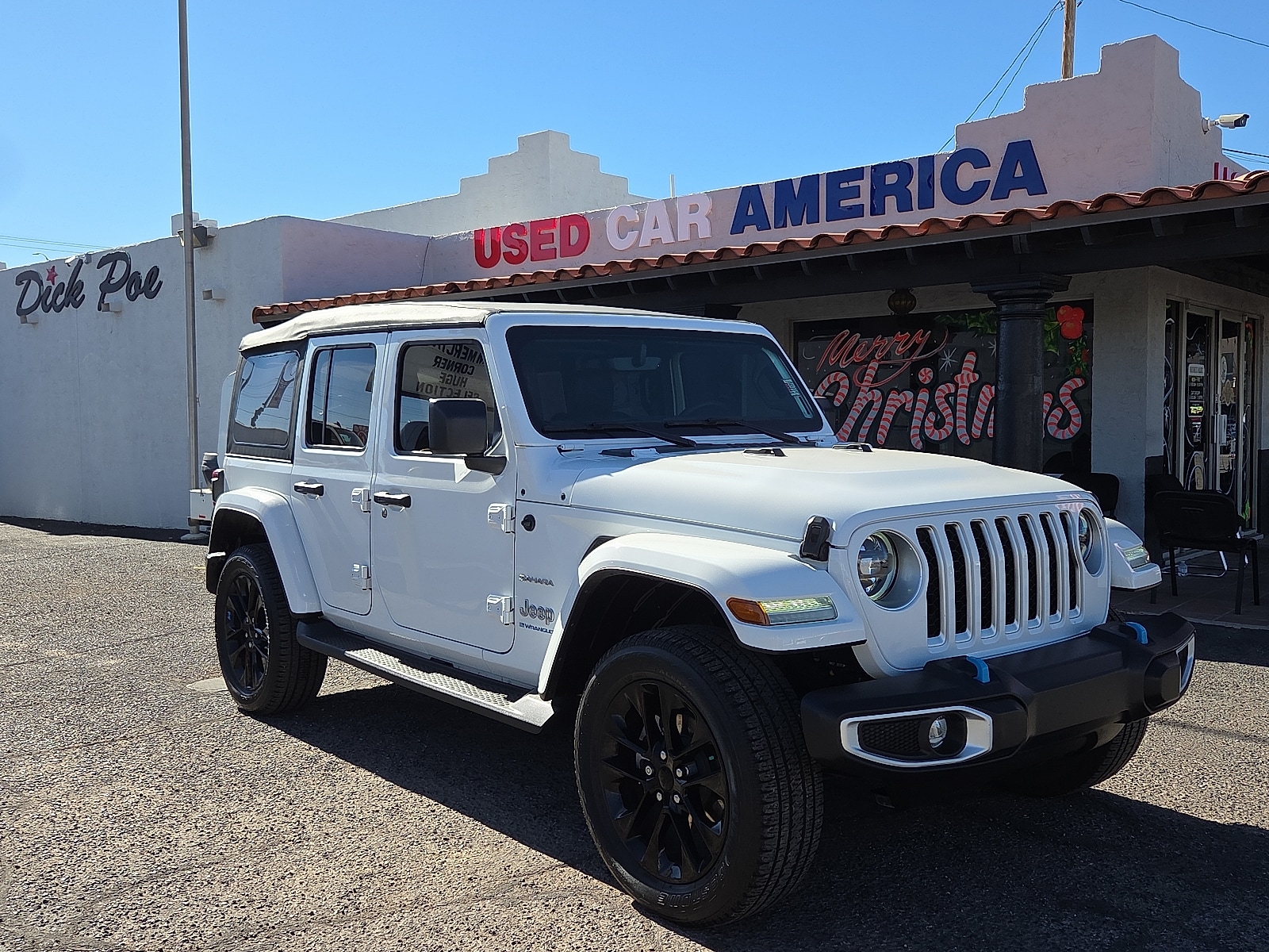 2023 Jeep Wrangler 4xe Sahara 4XE's photo