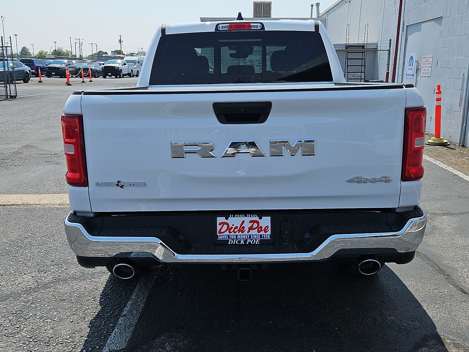 2025 Ram 1500 Lone Star photo 3